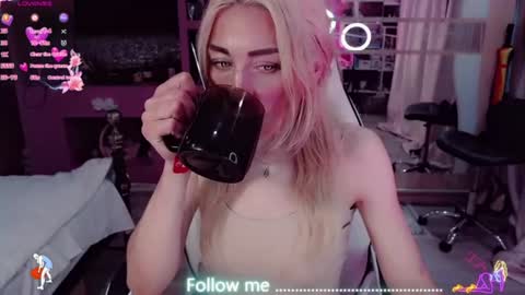 Snapshot of nicole_g0ld_ chatting on 07/29/26, 07:34 Nicole online show from 07/29/26, 07:34