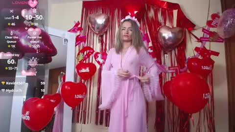 Nicole Santana online show from 02/15/25, 03:42