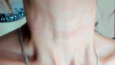 Nicole Santana online show from 04/21/26, 02:51