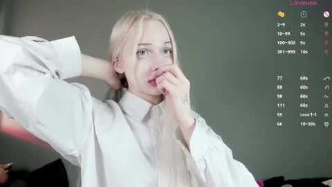 Mary online show from 09/09/25, 09:25