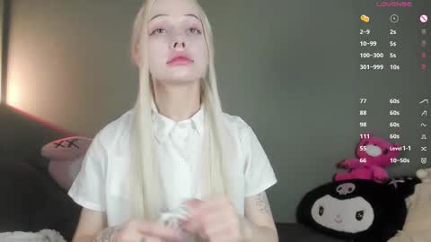 Mary online show from 09/13/25, 02:22