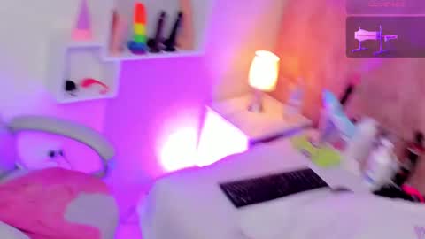 Nicole online show from 03/10/25, 06:27