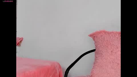 Nicole jaymes online show from 07/15/26, 08:36