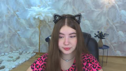 nicolefoxery online show from 10/12/25, 06:18
