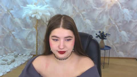 nicolefoxery online show from 10/17/25, 06:21