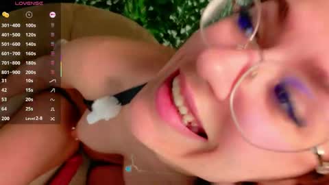 nicoleirisxxx online show from 05/05/26, 05:26
