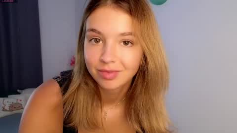 Snapshot of nicolelevis chatting on 05/08/26, 07:41 Nicole online show from 05/08/26, 07:41