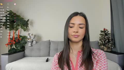 Dua Lipa online show from 12/25/24, 01:09