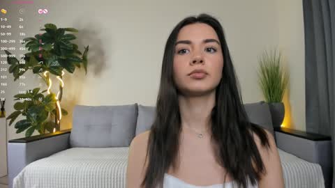 Dua Lipa online show from 01/09/25, 01:02