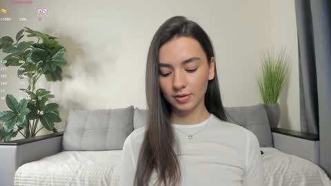Dua Lipa online show from 01/23/25, 04:15