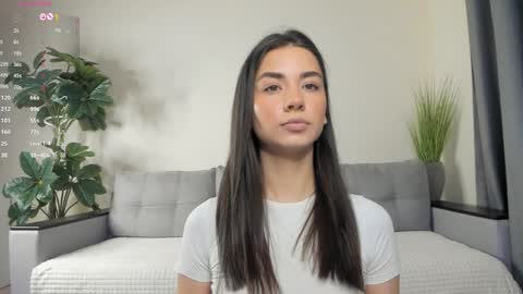 Dua Lipa online show from 01/24/25, 01:14