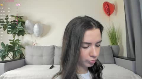 Dua Lipa online show from 03/07/25, 01:29