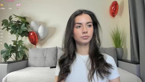 Dua Lipa online show from 03/10/25, 01:10