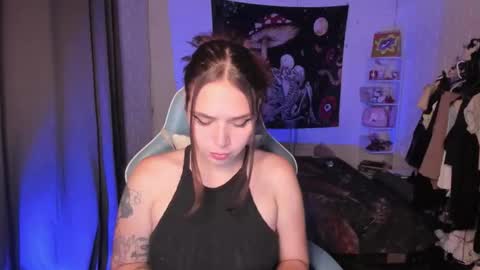 Nicol independent model online show from 09/21/25, 03:35