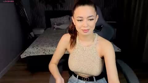 Snapshot of nicolerossss chatting on 07/11/26, 09:23 NicoleRossss online show from 07/11/26, 09:23