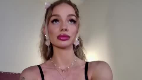 Sarah online show from 03/06/26, 12:29