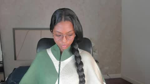 Nicol  online show from 05/15/26, 04:30