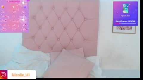 Snapshot of nicolle1u chatting on 05/08/26, 12:05 Nicolle u online show from 05/08/26, 12:05