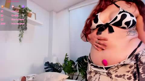 nicolle_evanss_ online show from 06/04/26, 02:28