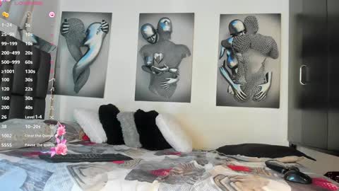 nicolle_hanks1 online show from 12/20/24, 03:03