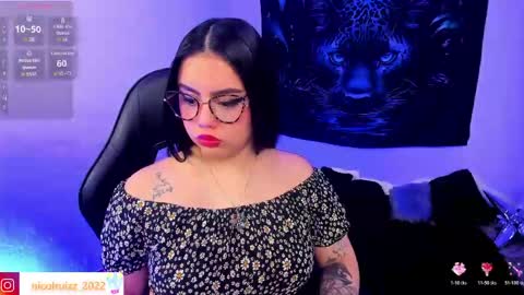 Snapshot of nicolle_ruizz chatting on 06/07/26, 10:19 Nicoll online show from 06/07/26, 10:19
