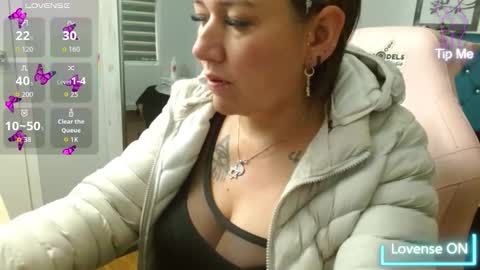 Daniela aponte online show from 03/02/26, 11:39