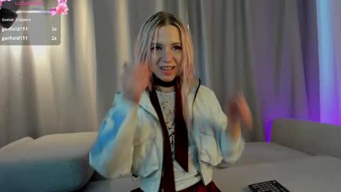 Kim online show from 02/17/26, 08:22