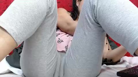 NICOLLE online show from 04/01/26, 12:11