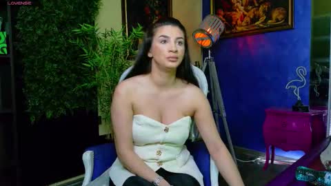 Nicolle online show from 02/23/26, 12:46