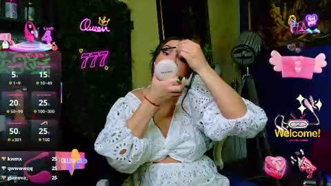 Nicolle online show from 07/05/26, 09:49
