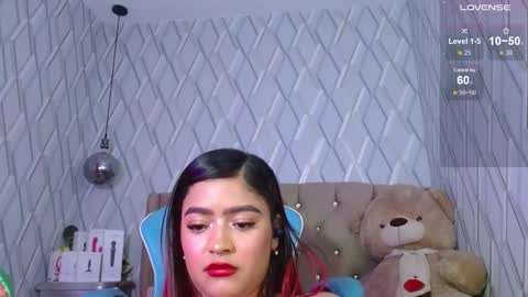 Nicolle Miley online show from 02/27/25, 07:12