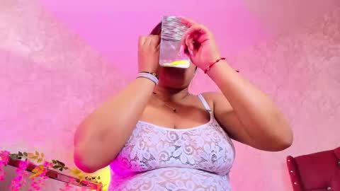 Nicolle Miley online show from 02/28/26, 05:41