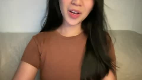 Snapshot of nicollete_snow chatting on 07/07/26, 04:11 NIC 333 online show from 07/07/26, 04:11