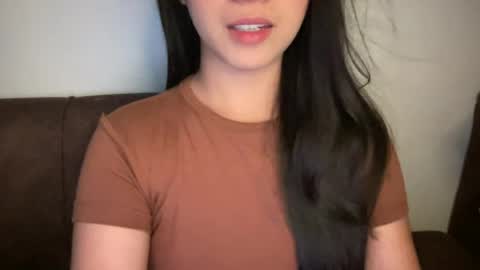 Snapshot of nicollete_snow chatting on 07/16/26, 04:13 NIC 333 online show from 07/16/26, 04:13