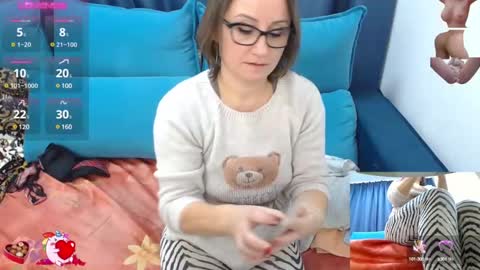 Snapshot of nicollex29 chatting on 01/06/25, 07:56 Nicolle online show from 01/06/25, 07:56