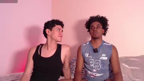 Nico y Mark online show from 12/19/25, 05:47