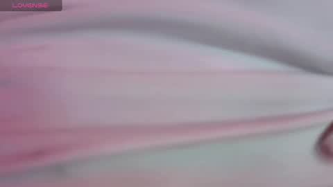 Snapshot of nicte_t chatting on 10/08/25, 08:50 Nic online show from 10/08/25, 08:50