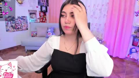 Snapshot of nidrii_07 chatting on 02/15/25, 07:06      900   300   online show from 02/15/25, 07:06