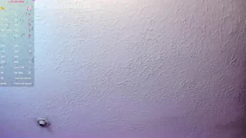      900   300   online show from 04/21/26, 05:25