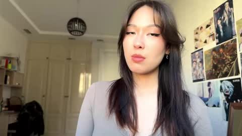 Snapshot of nievesshippey chatting on 04/30/26, 09:59 Hanna online show from 04/30/26, 09:59