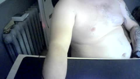 Snapshot of niewidoczny26 chatting on 07/17/26, 10:47 Niewidoczny online show from 07/17/26, 10:47