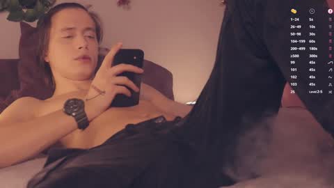 Snapshot of nigelstrikers chatting on 01/10/25, 05:13 nigelstrikers online show from 01/10/25, 05:13