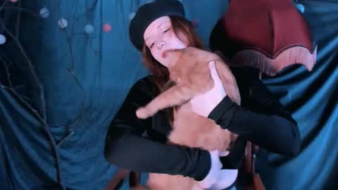 Lilitht online show from 11/21/25, 08:46