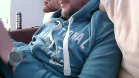 MikeVanDyck online show from 05/04/26, 05:53