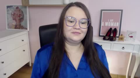 Holly online show from 02/18/26, 05:36