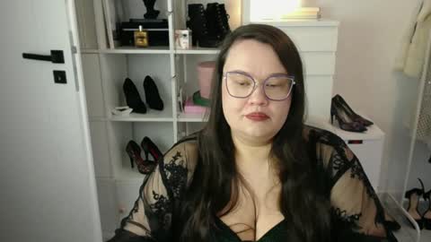 Holly online show from 03/30/26, 06:36