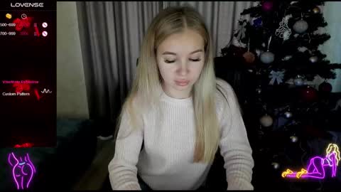 nigo_nika online show from 12/23/25, 09:07