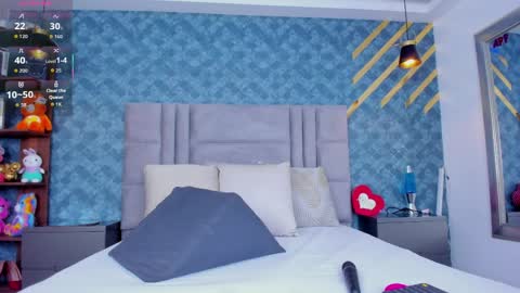 NiiaMoore online show from 04/08/26, 07:14