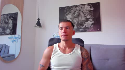 Niick online show from 12/08/24, 07:43