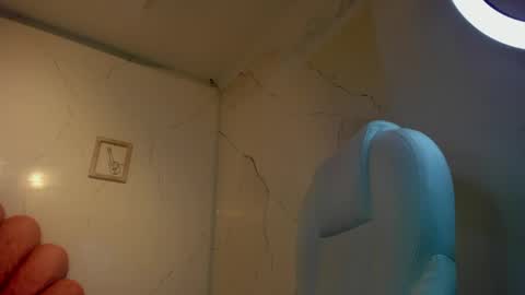 Anni online show from 03/27/26, 06:19